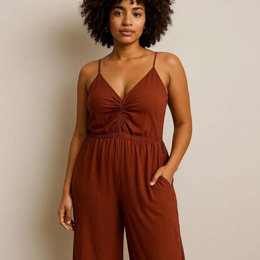 Brown Spaghetti Strap Sleeveless Jumpsuit | Chic Summer Wide-Leg Romper Outfit f